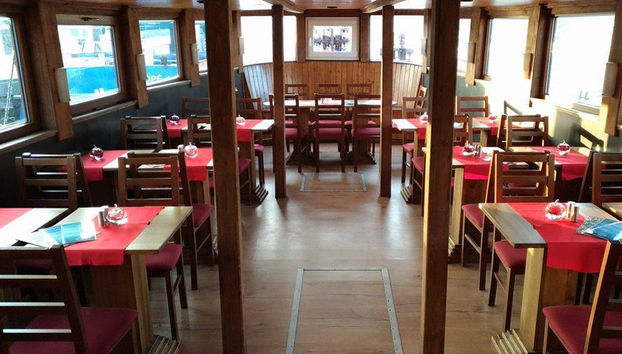 Passeio de barco com jantar - Foto 3