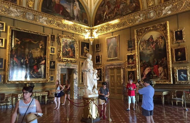 Visita guiada por el Palacio Pitti y la Galería Palatina - Foto 4