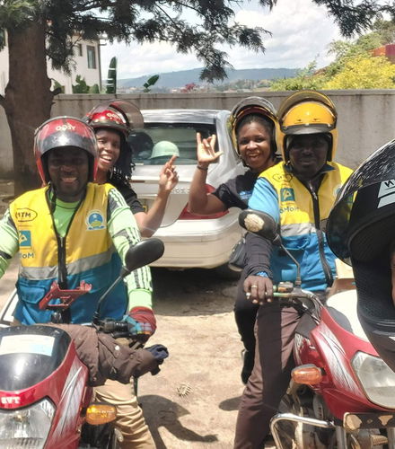Foto de Tour en moto por Kigali