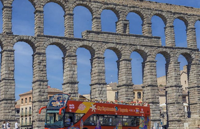 City Sightseeing Segovia - Tour sali e scendi - Foto 3