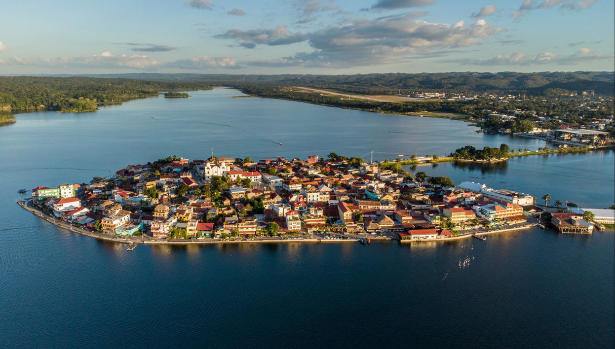 Traslado a Flores - Foto 1