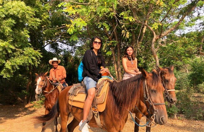 Uma aventura a cavalo nas piscinas de águas termais - Tour de meio dia - Foto 3