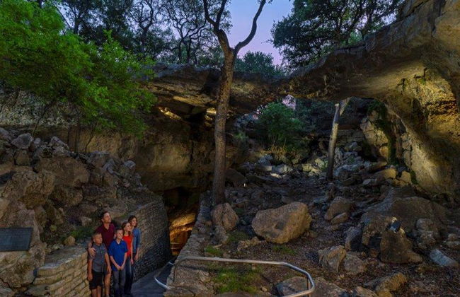 Expedición Descubrimiento a las Cavernas Natural Bridge - Foto 5