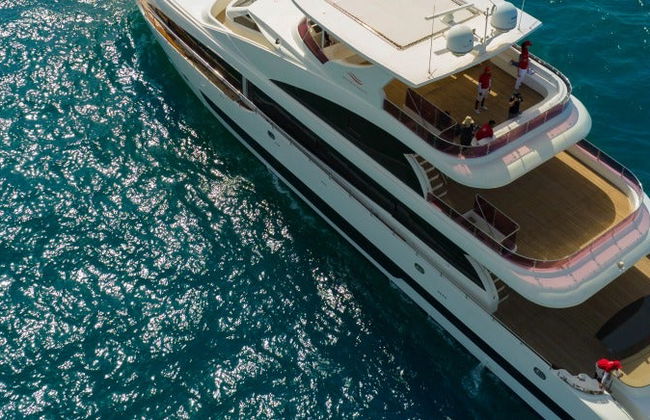 Tour in yacht con DJ e open bar - Foto 7