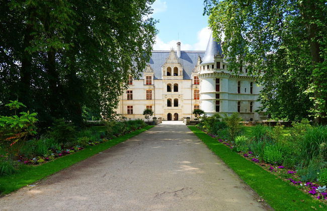 Excursión a los castillos de Villandry y Azay-le-Rideau - Foto 1