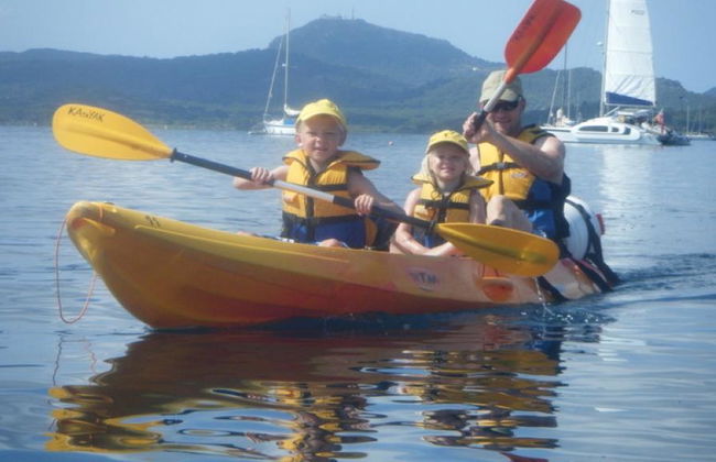 Caiaque e Snorkel na Reserva Marinha de Menorca a partir de Fornells - Tour de Meio Dia - Foto 2