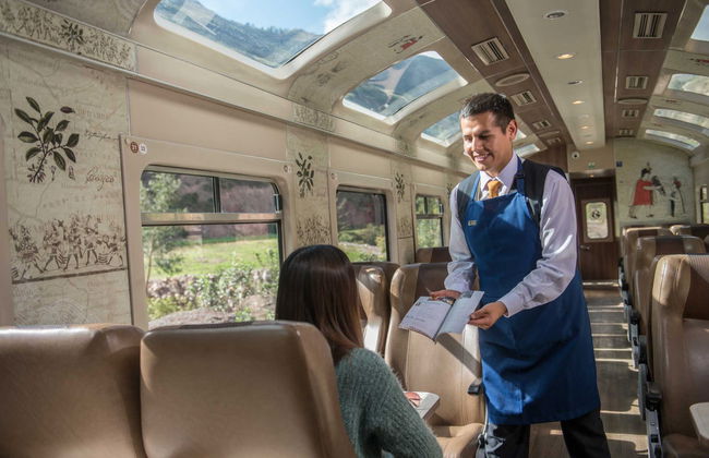 Tren a Ollantaytambo - Foto 3