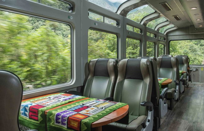 Tren a Ollantaytambo - Foto 4