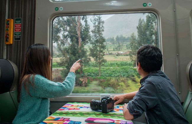 Tren a Ollantaytambo - Foto 5