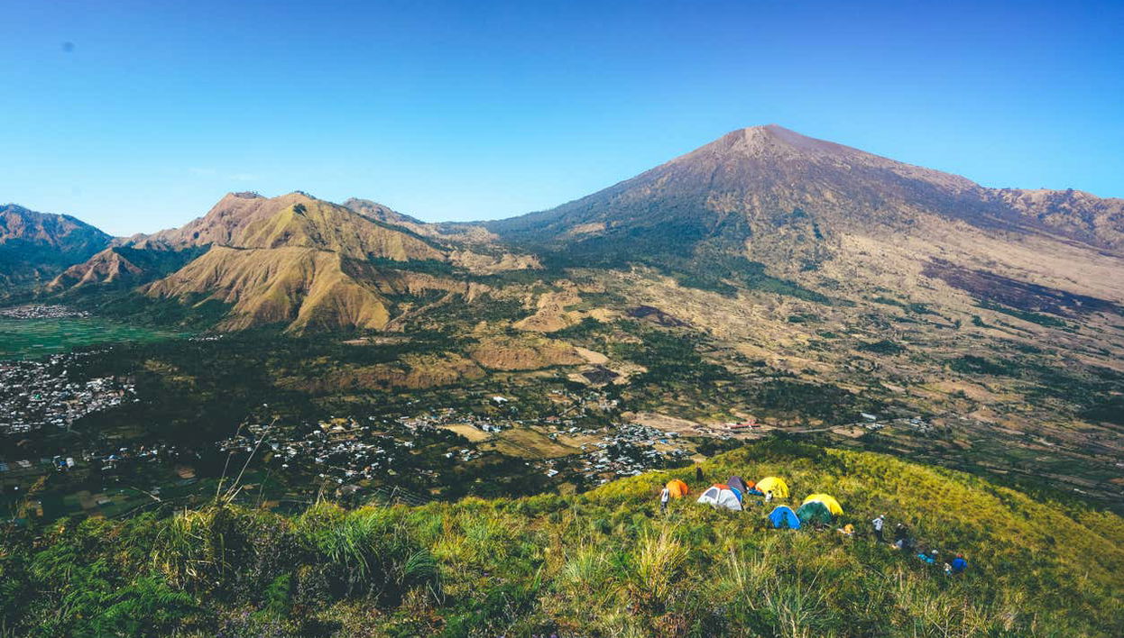 2-Day Pergasingan Hill Hike - Foto 1
