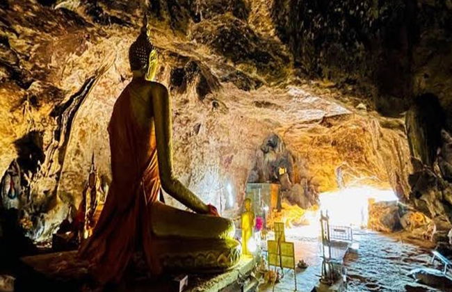 Ganztägige Tour - Todesbahn, River Kwai, Erawan Wasserfall, Mittagessen und Kasar Höhle - Foto 7