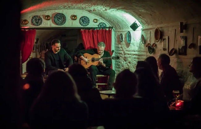 Espectáculo en la Cueva Flamenca La Comino - Foto 3