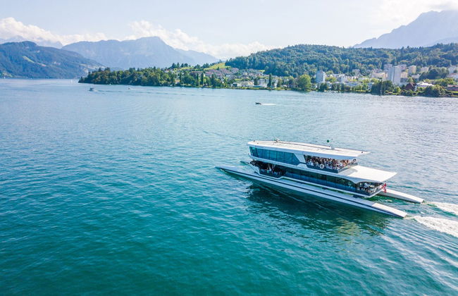 Paseo en catamarán por el lago de Lucerna - Foto 7