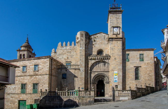 Visita guiada por Orense y su Catedral - Foto 1