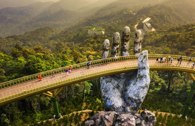 Excursión a las Colinas de Ba Na y Puente Dorado - Foto 1