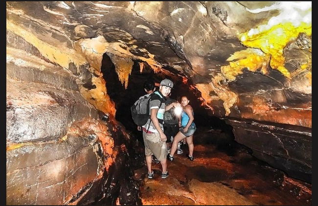 Espeleología en la gruta del Manto Sagrado - Foto 5