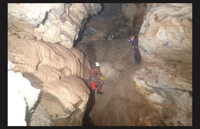 Espeleología en la gruta del Manto Sagrado - Foto 2