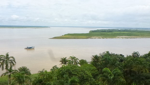 Paseando en barco por la laguna