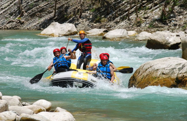 Rafting en el río Aracto - Foto 2