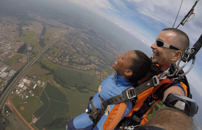Salto en paracaídas en Boituva - Foto 3