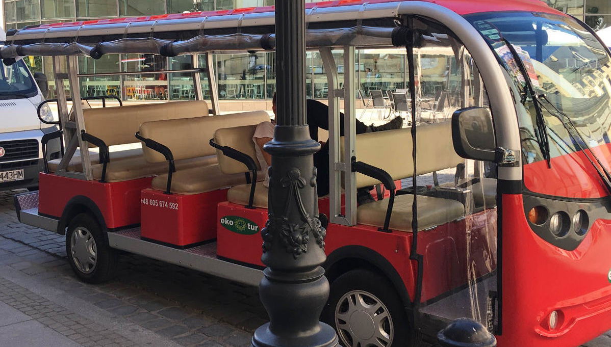 Tour privato di Breslavia in auto elettrica - Foto 1