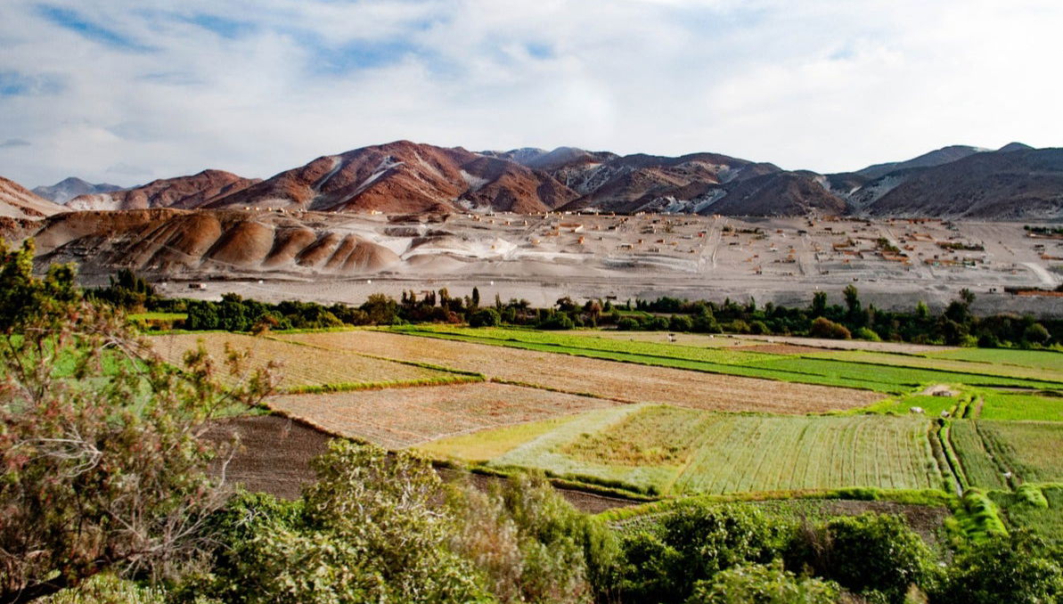 Escursione alla Montagna Arcobaleno e alla salina Laguna Blanca - Foto 1