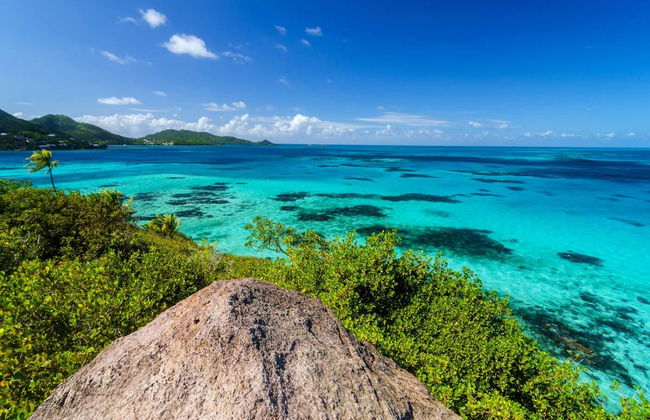 Horseback Riding in Providencia - Photo 2