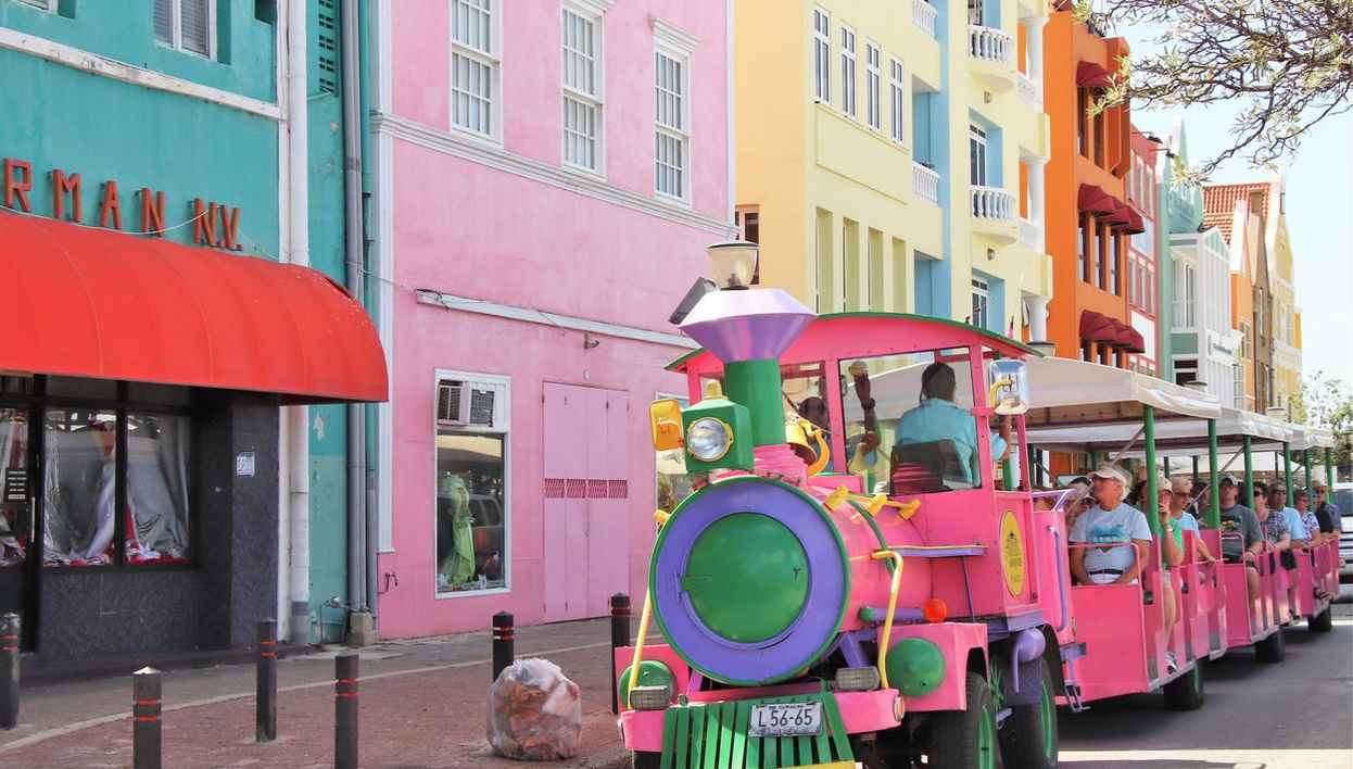 Willemstad Tourist Train - Photo 1