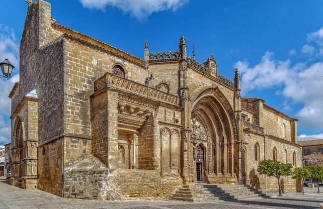 Úbeda Walking Tour + Tickets - Photo 2