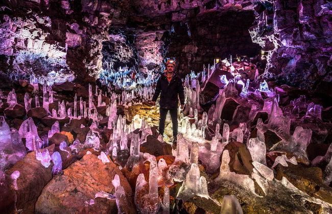 Tour por el túnel de lava Raufarhólshellir - Foto 1