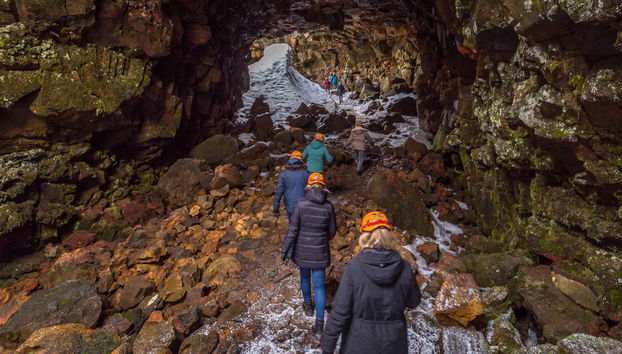 Tour por el túnel de lava Raufarhólshellir - Foto 2