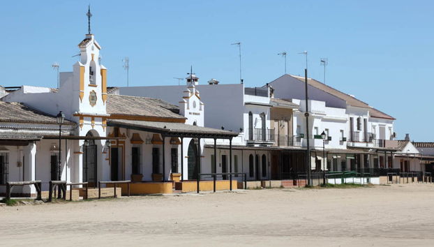 Paseo privado en carreta por los alrededores de Doñana y El Rocío - Foto 3