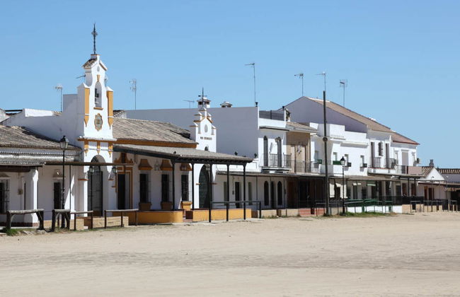 Paseo privado en carreta por los alrededores de Doñana y El Rocío - Foto 3
