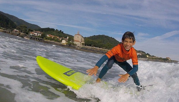 Cours de surf à Mundaka - Photo 2
