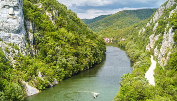 Fortaleza de Golubac, Garganta del Danubio y Puertas de Hierro