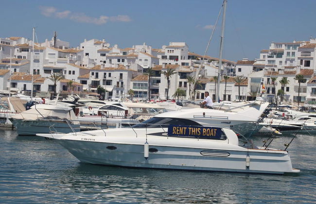 Balade en bateau privé à Puerto Banus - Photo 2