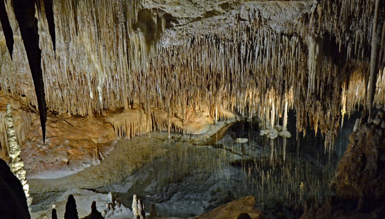 Excursión a las cuevas del Drach desde el sur de Mallorca - Foto 1