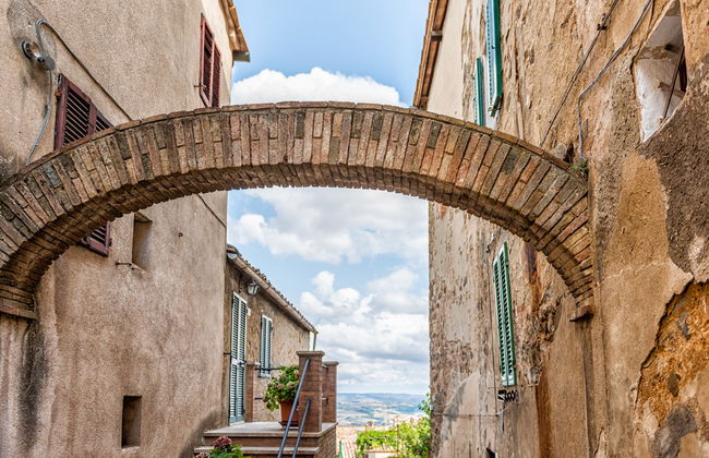 Montalcino & Abbey of Sant'Antimo Private Tour - Photo 6