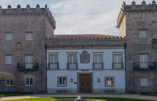 Visita guiada por el Pazo Quiñones de León y sus jardines - Photo 5