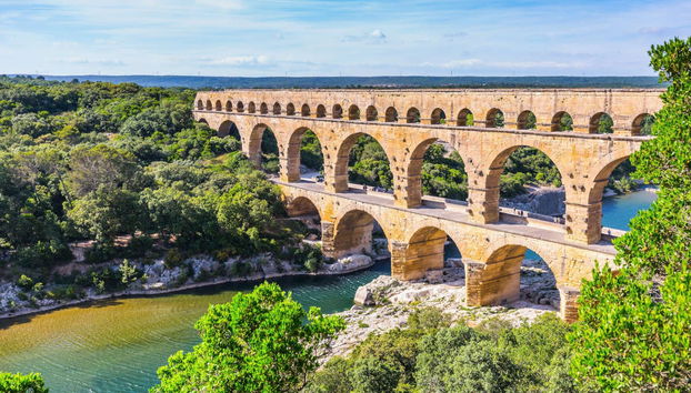 Saint Rémy, Pont du Gard & Les Baux Day Trip - Photo 3