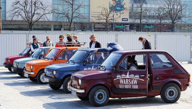 Esperienza di guida di auto d'epoca a Varsavia - Foto 2