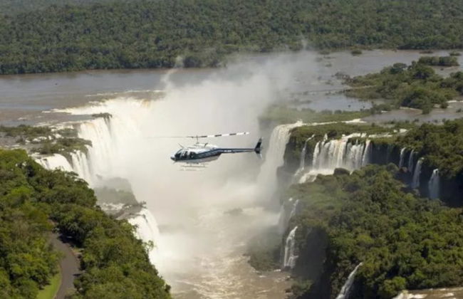 Paseo en helicóptero por las Cataratas de Iguazú - Foto 3