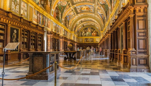 El Escorial & Valley of the Fallen Half-Day Trip - Foto 4