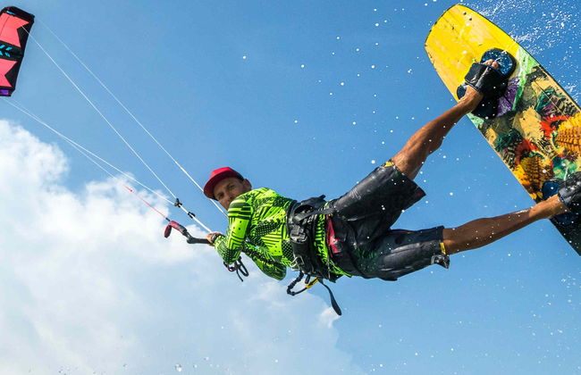 Miami Kitesurfing Lesson - Photo 6