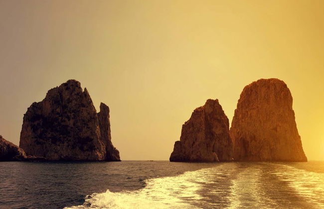 Capri Boat Cruise + Aperitif - Photo 1