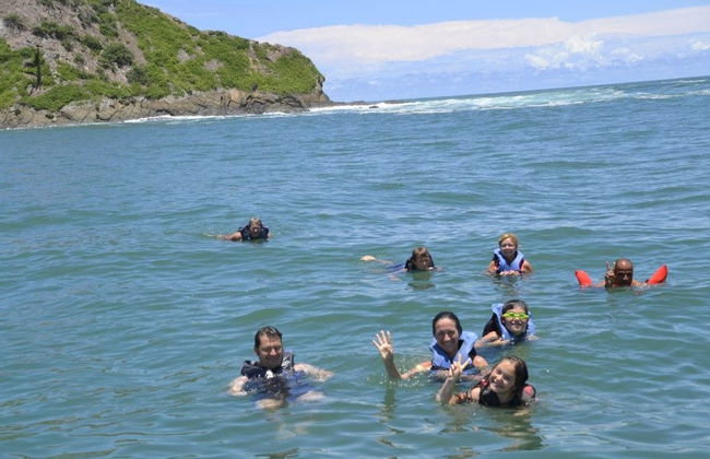 Avistamiento de cetáceos en el Parque Nacional Marino Ballena - Foto 5