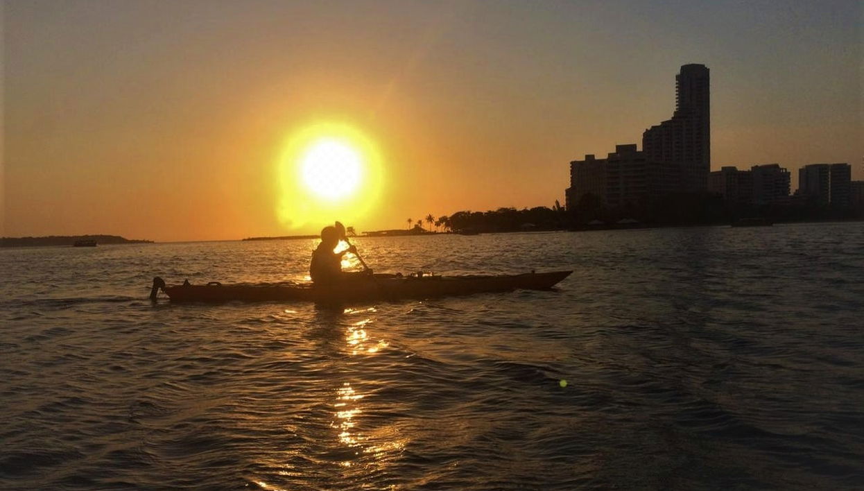 Cartagena de Indias Sunset Kayak Tour - Foto 1