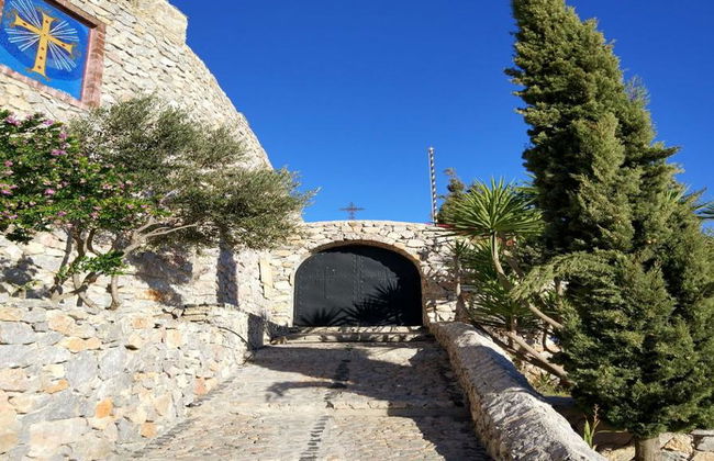 Pyrgos, azienda vinicola e Oia - Tour privato - Foto 1