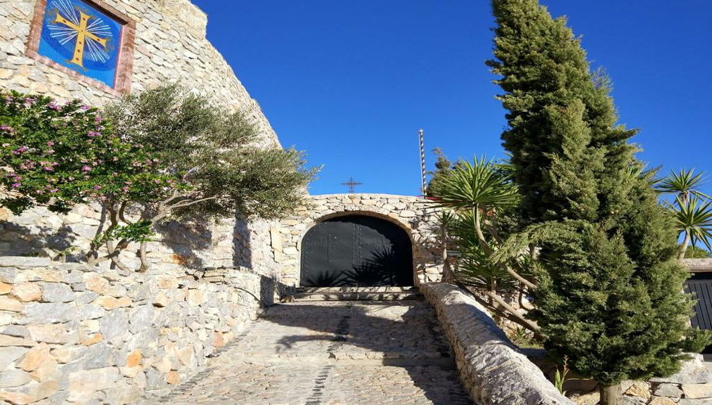 Pyrgos, azienda vinicola e Oia - Tour privato - Foto 1
