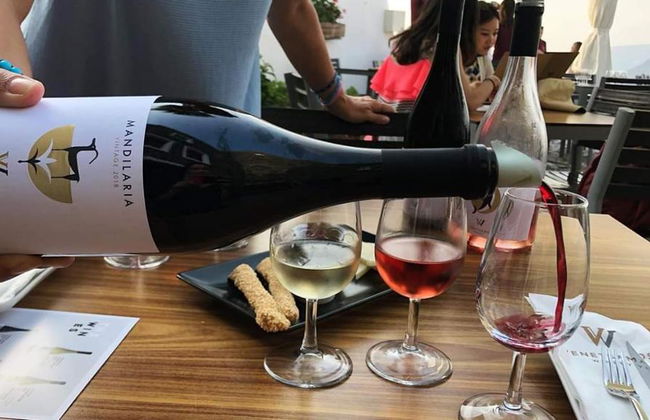 Pyrgos, azienda vinicola e Oia - Tour privato - Foto 4